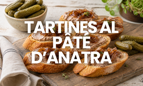 Tartines al pâté d'anatra e confit di cipolle: ricetta francese facile