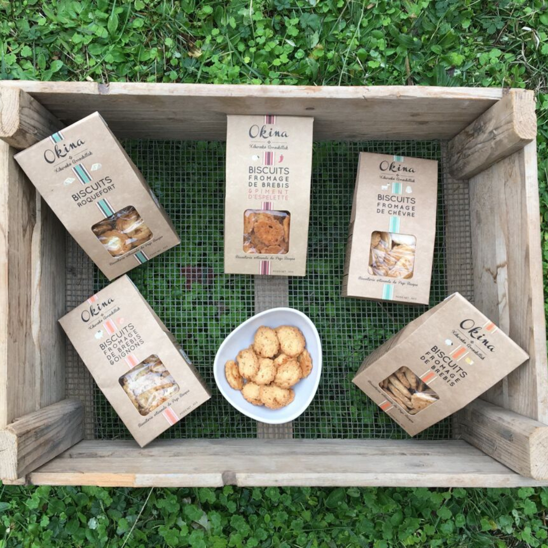 Biscotti salati da aperitivo al pecorino e Peperoncino di Espelette AOP