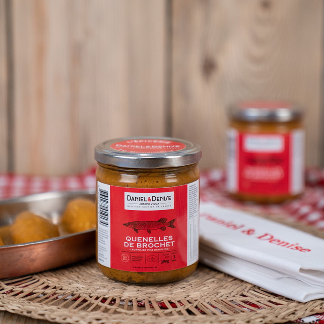 Quenelles di Luccio e salsa Nantua