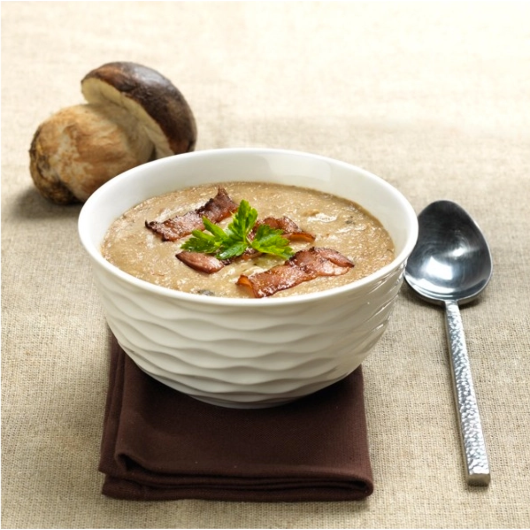 Vellutata di funghi porcini saltati con il suo lardo grigliato